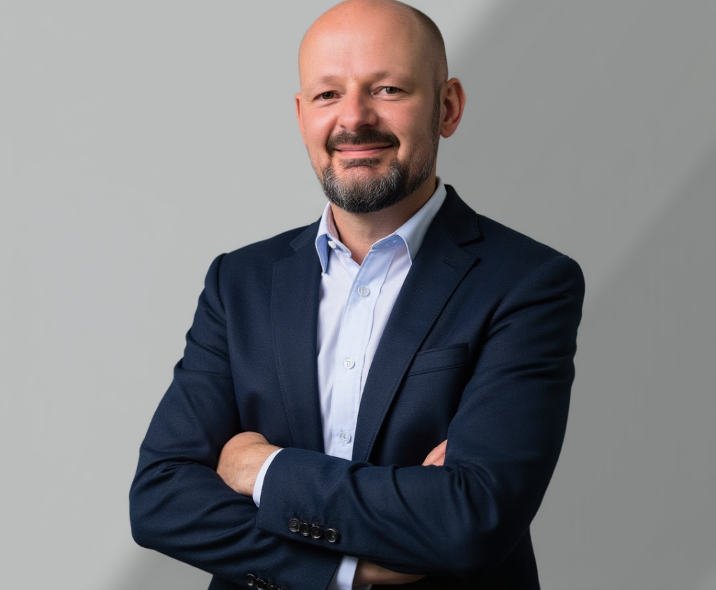 Es gibt keine stagnierenden Branchen, nur stagnierende Manager. In stagnierenden Organisationen wird Vertrieb oft isoliert betrachtet...